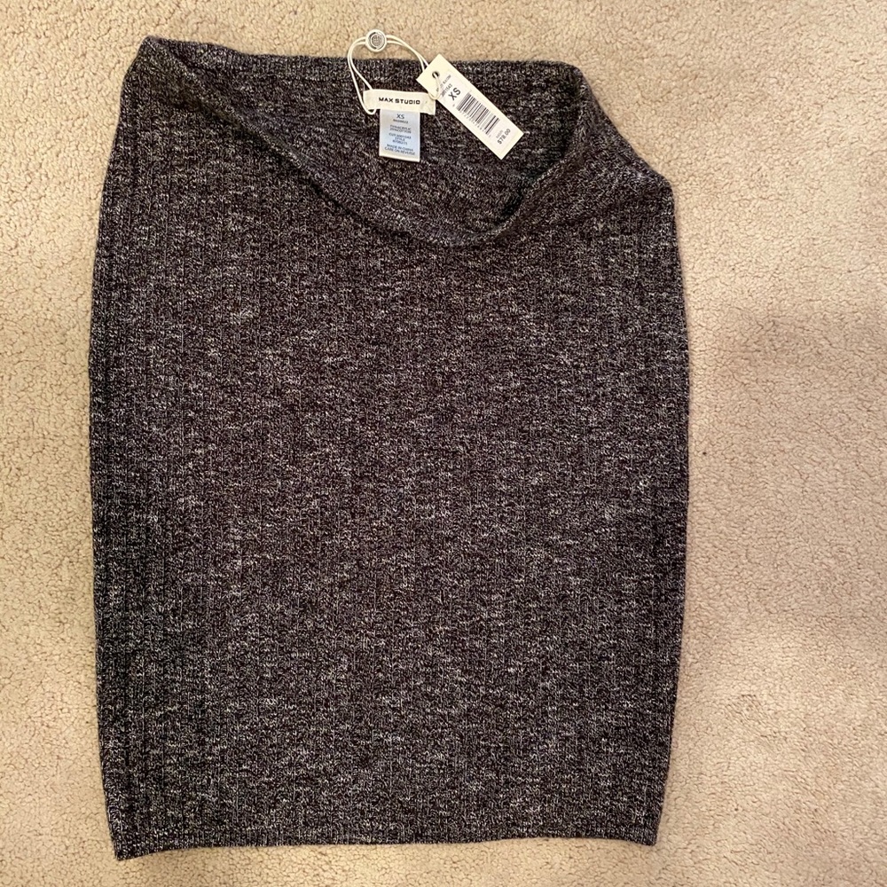 Max Studio sweater pencil skirt